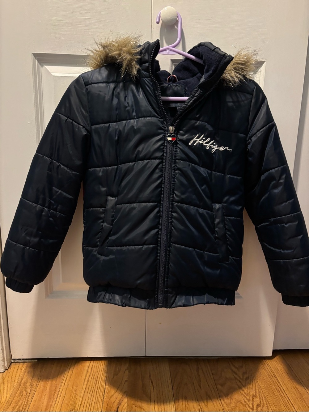 Tommy Hilfiger Navy Puffer Jacket with Faux Fur-Trim Hood medium
